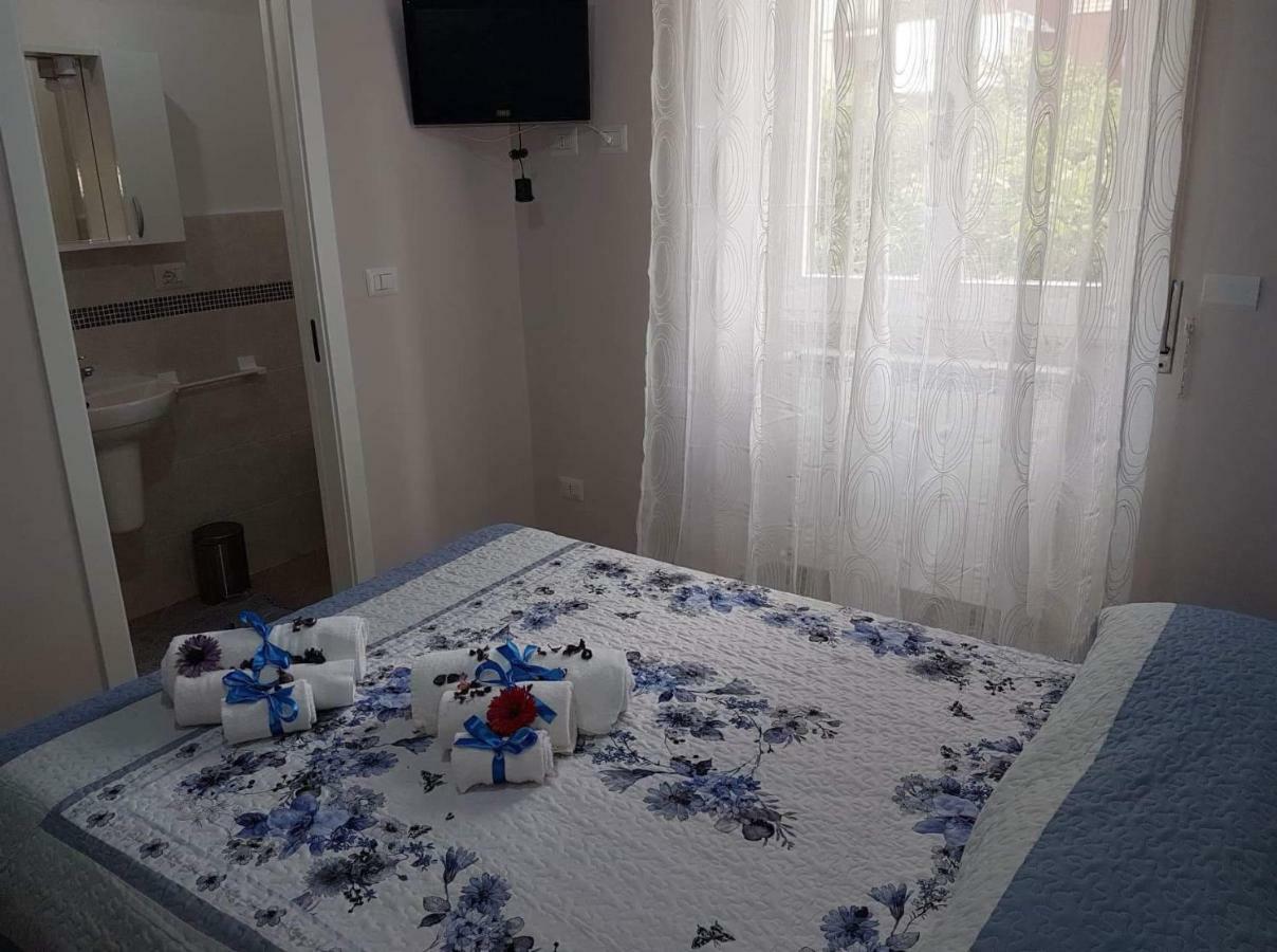 Velia B&B Gaeta Buitenkant foto