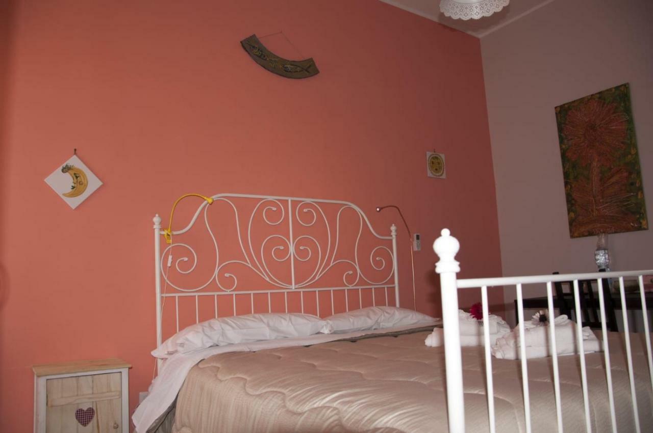 Velia B&B Gaeta Buitenkant foto