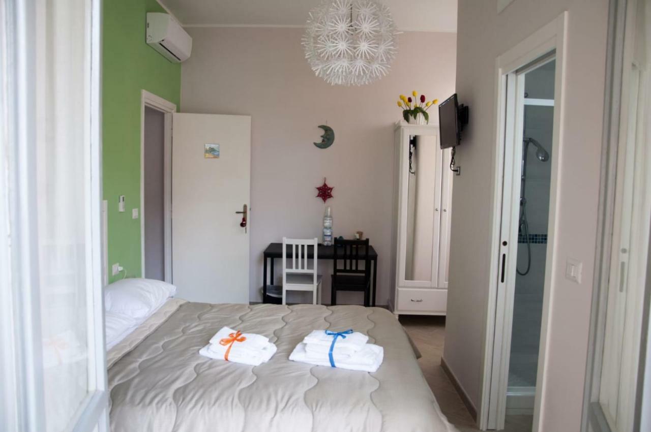 Velia B&B Gaeta Buitenkant foto