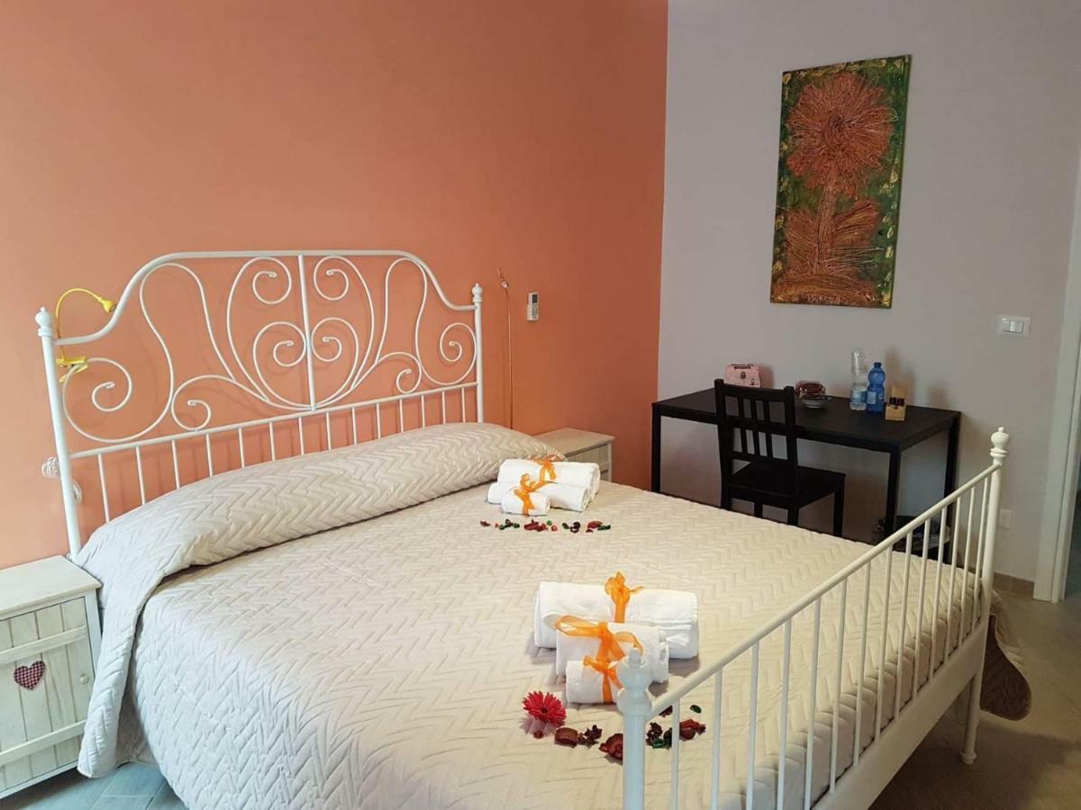 Velia B&B Gaeta Buitenkant foto