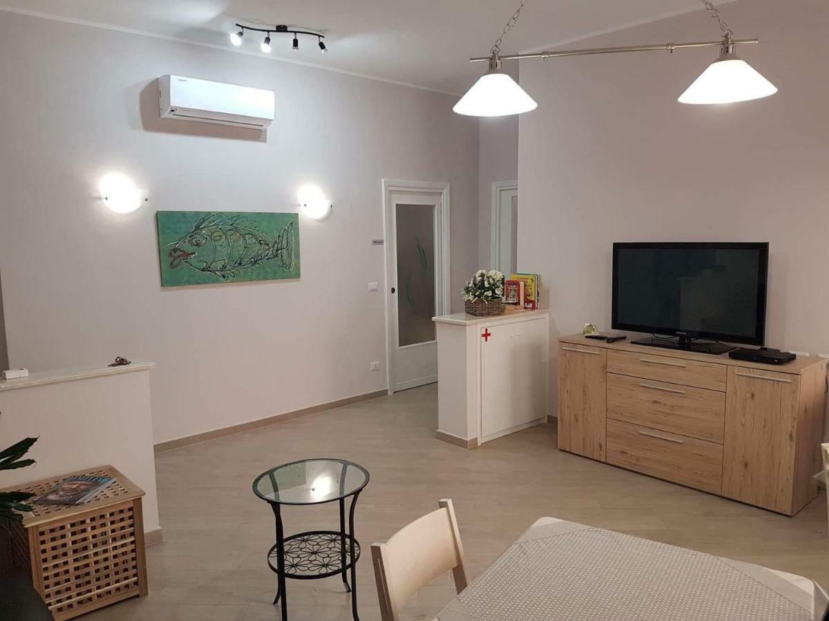 Velia B&B Gaeta Buitenkant foto
